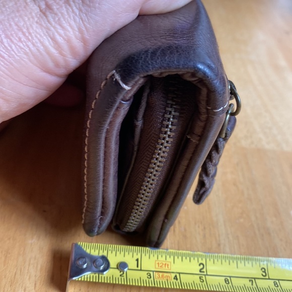 Fossil used wallet billfold 4x3” - Picture 11 of 13